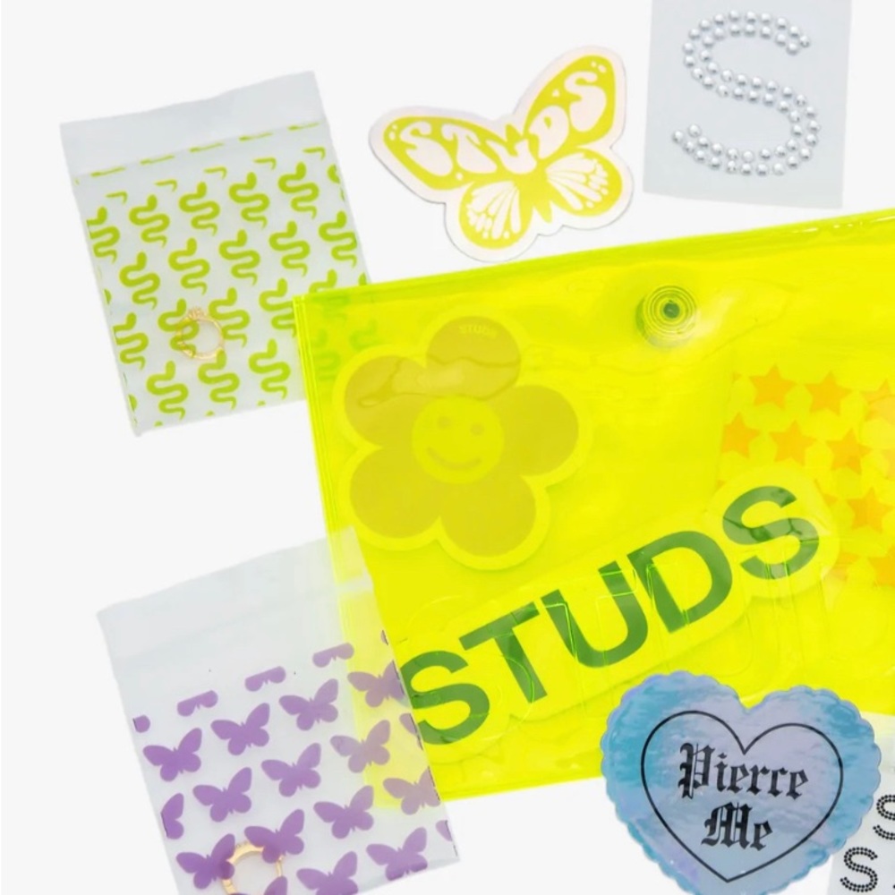 Studs stickers